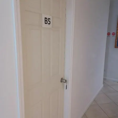 B5 Best Value On Private Bedroom With Private Bathroom In Little Havana, Miami Extérieur photo